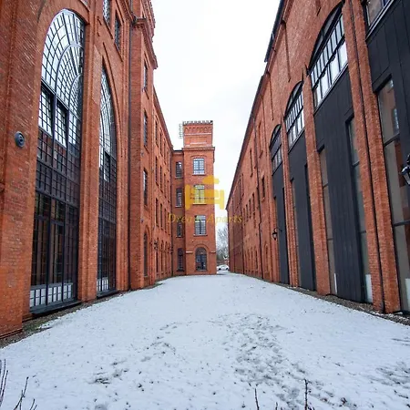 Dream Aparts - Lofty Scheiblera Apartament